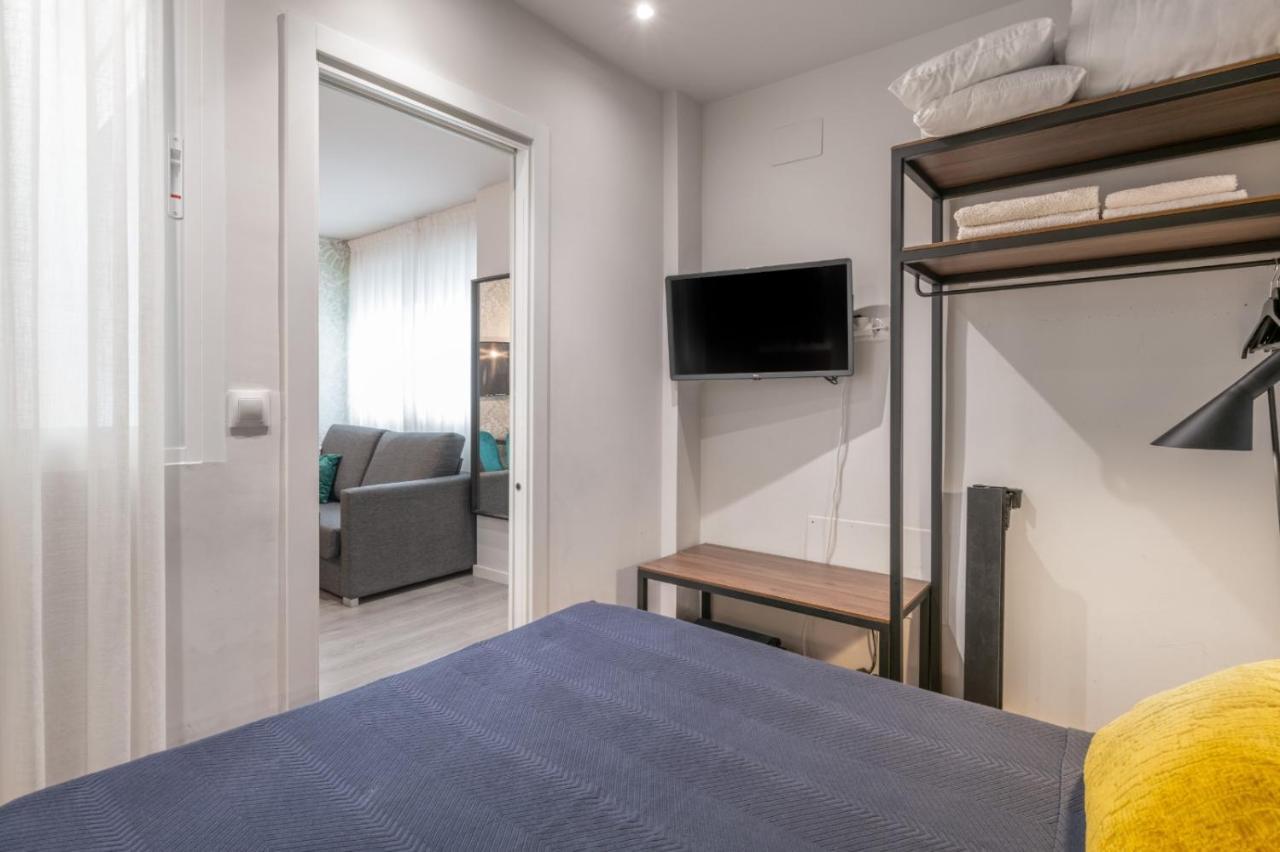 Pineapple Suite Malaga Luaran gambar